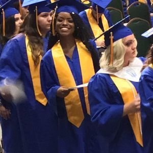 Meet your Posher, Everett